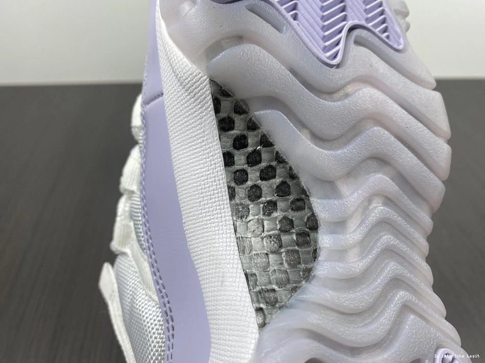 AH7860-101 Air “Pure 11 Violet” Jordan Low 0405
